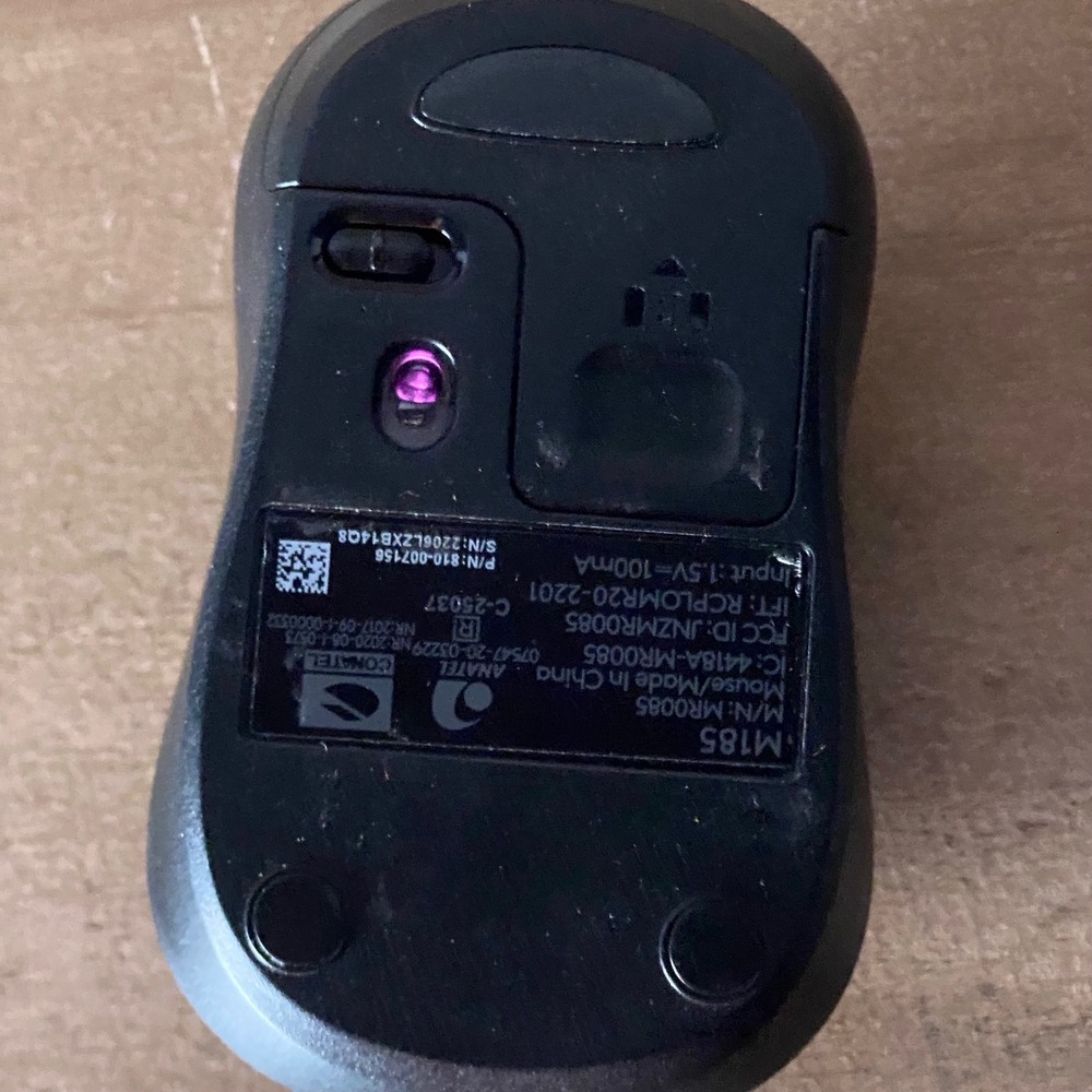 Logitech M185 Wireless Optical Mouse Black Gray MR0085 810-007156 NO USB‎ DONGLE - Picture 4 of 6